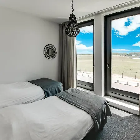 Modern In Near Seabeach 카트베이크안제이